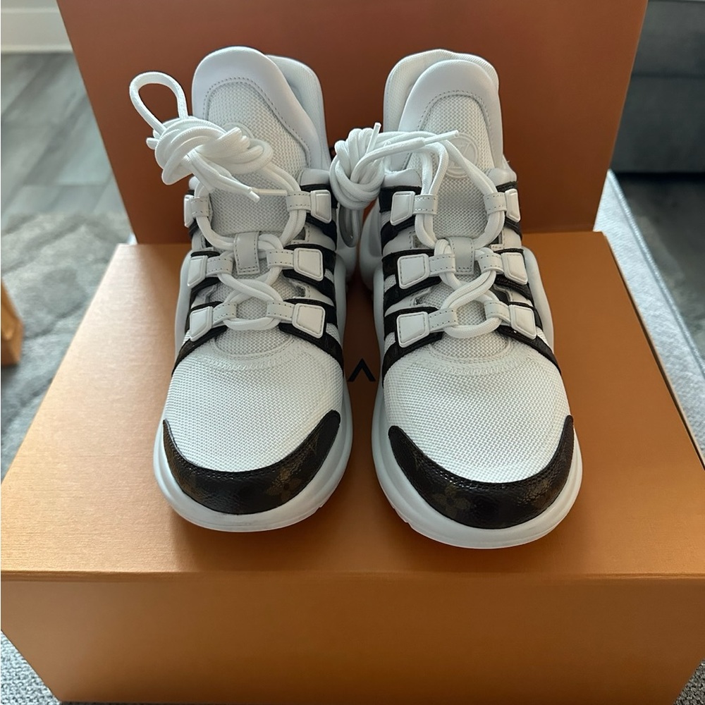 Louis Vuitton Archlight Sneakers - Picture 2 of 6